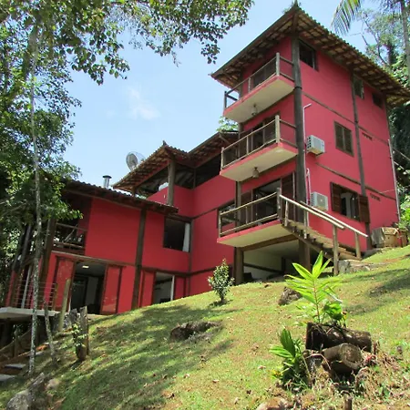 Chalé e Suite Manacá-3